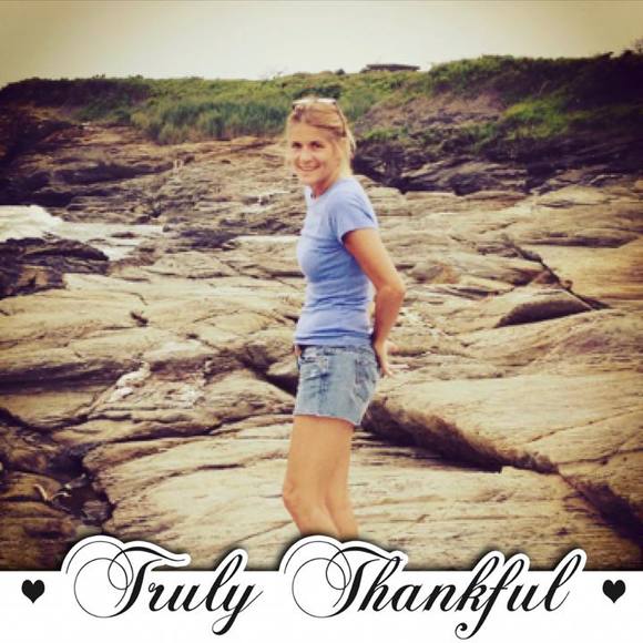 Meet your Posher, Julie - Picture 1 of 1